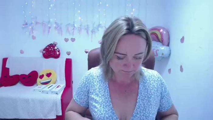 sneaky-kate