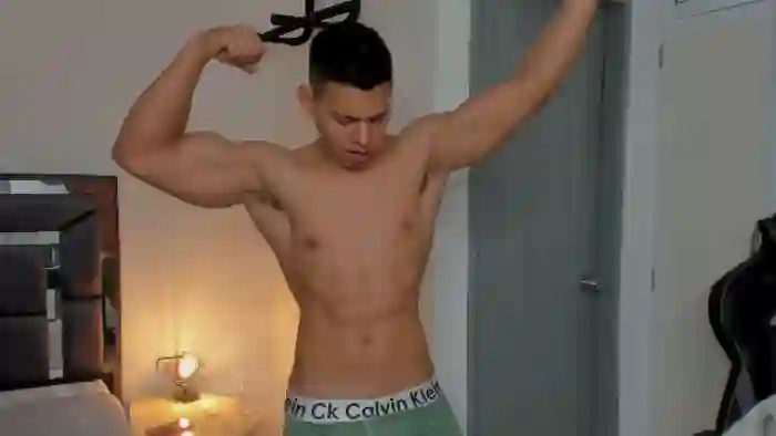 2025/08/14/flirt4free-stefan-lennox-11-21-31