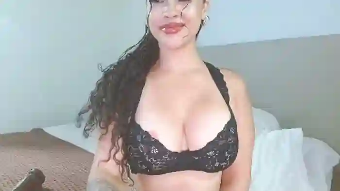 2025/08/15/flirt4free-miia-06-50-41