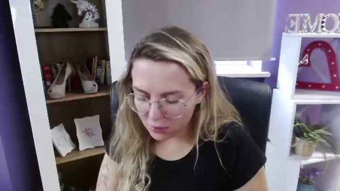 zoey-starx