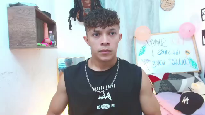 lucas-luxx