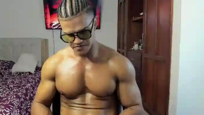 2025/08/16/flirt4free-tyga-fit-04-44-50