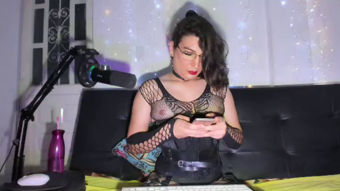 sabrinna-naughty