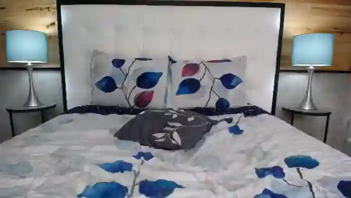 2025/08/18/flirt4free-sophia-moore-23-57-05