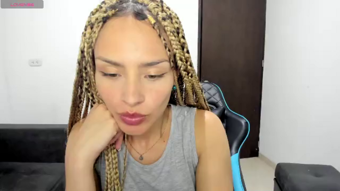 mariana-smiith