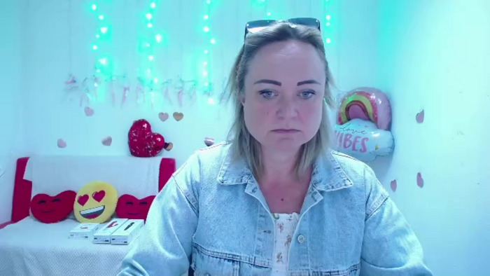 sneaky-kate