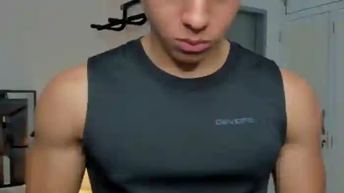 2025/08/20/flirt4free-stefan-lennox-21-11-37