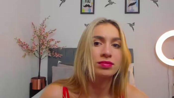 sarah-roux