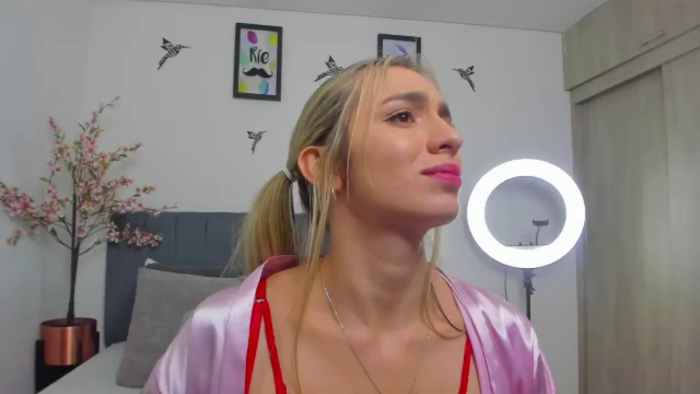 sarah-roux