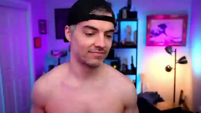 2025/08/22/flirt4free-max-hughes-07-01-19