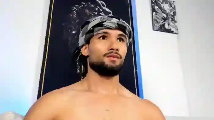 2025/08/22/flirt4free-summy-hattaway-05-02-10
