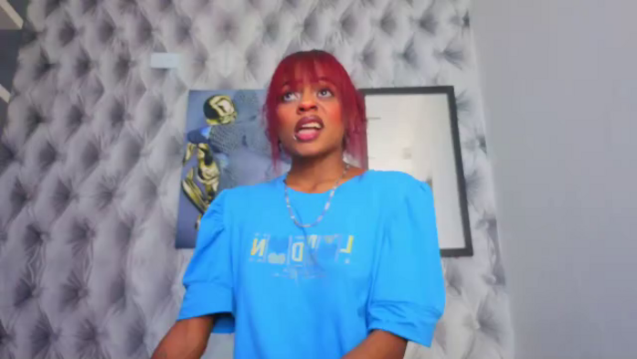 hylari-banks