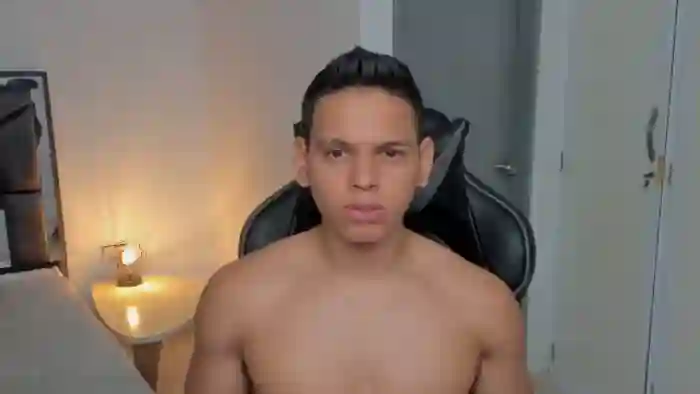 2025/08/23/flirt4free-stefan-lennox-18-06-08