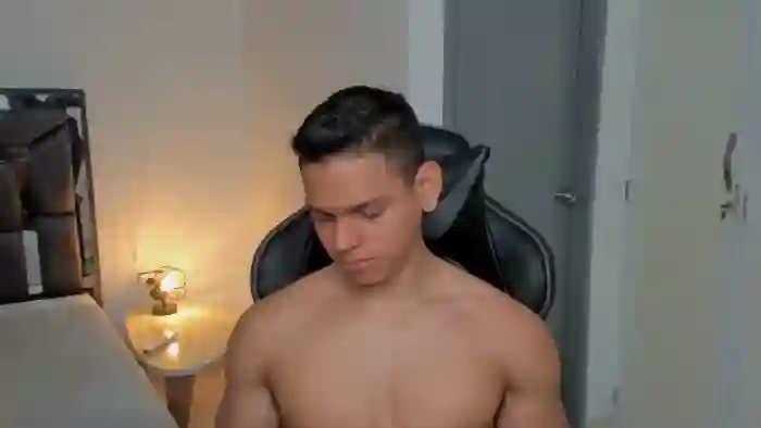 2025/08/24/flirt4free-stefan-lennox-16-11-18