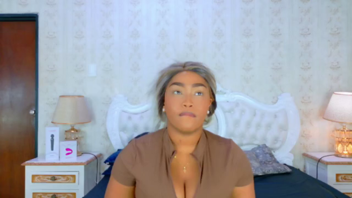 tianah-glow