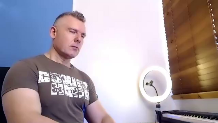 tom-fox