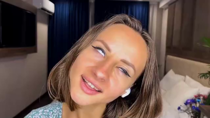 krishna-walczyk