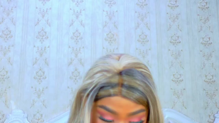 tianah-glow