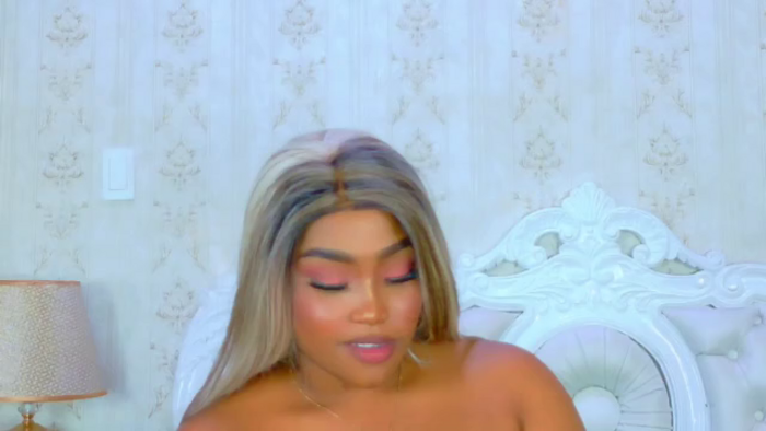 tianah-glow