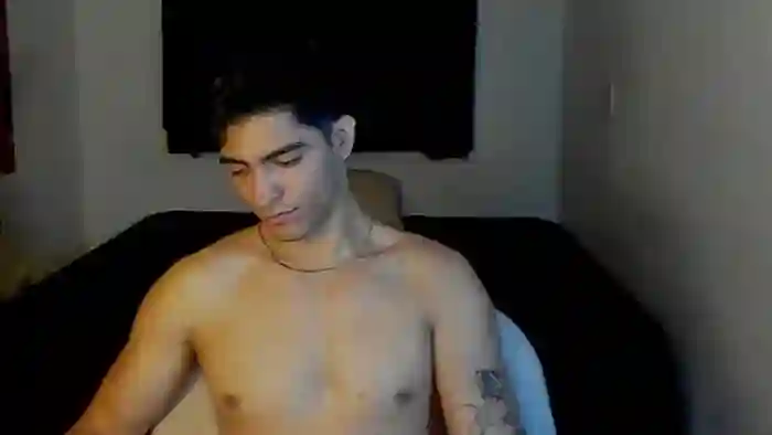 2025/08/26/flirt4free-zack-bonett-06-01-41