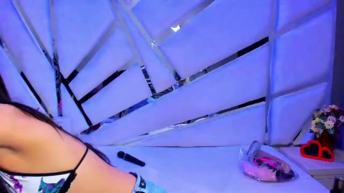 pamela-squirtt