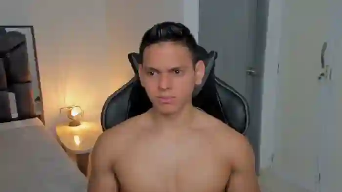 2025/08/27/flirt4free-stefan-lennox-11-10-19