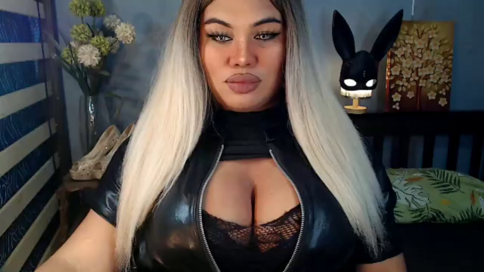 neomie-thompson