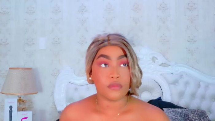tianah-glow