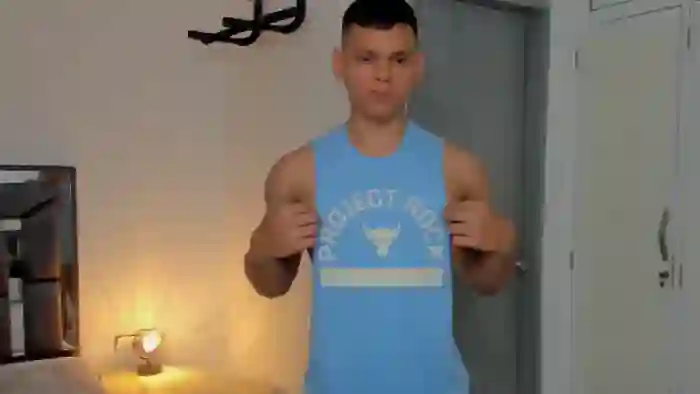 2025/08/28/flirt4free-stefan-lennox-13-16-37