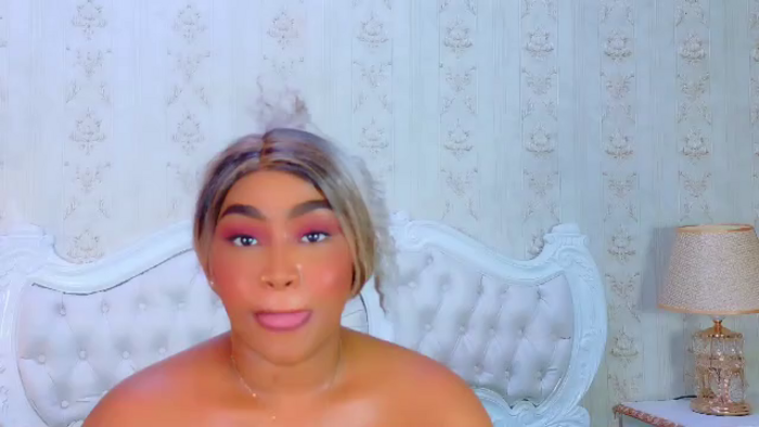 tianah-glow