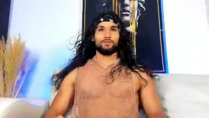 2025/08/29/flirt4free-summy-hattaway-05-37-43