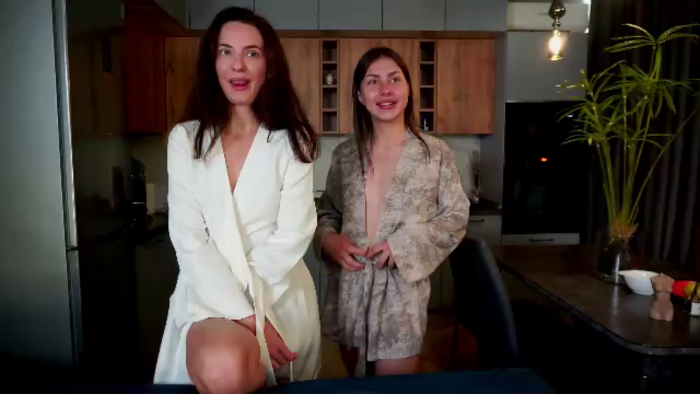 molly-and-camilla