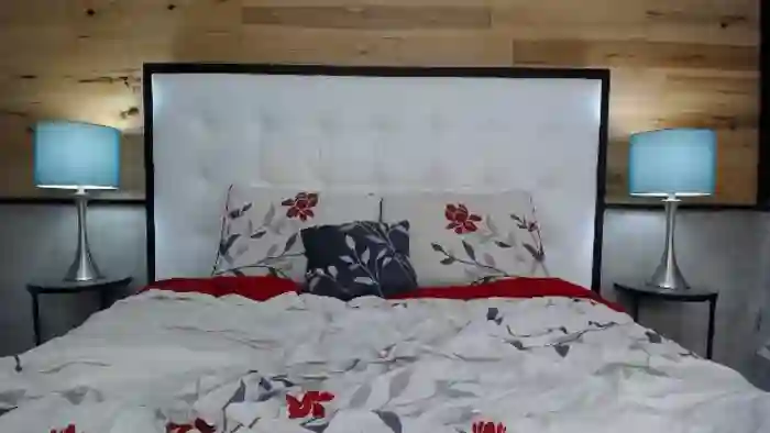 2025/08/30/flirt4free-sophia-moore-02-31-13