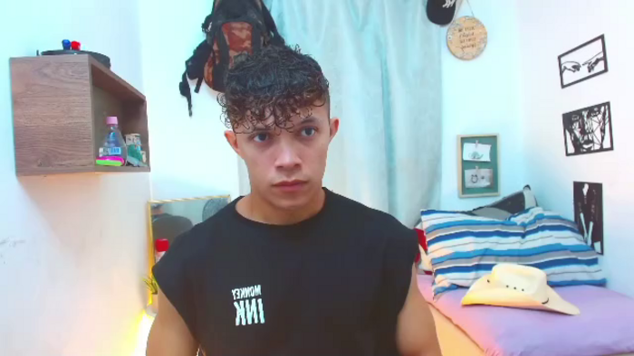 lucas-luxx