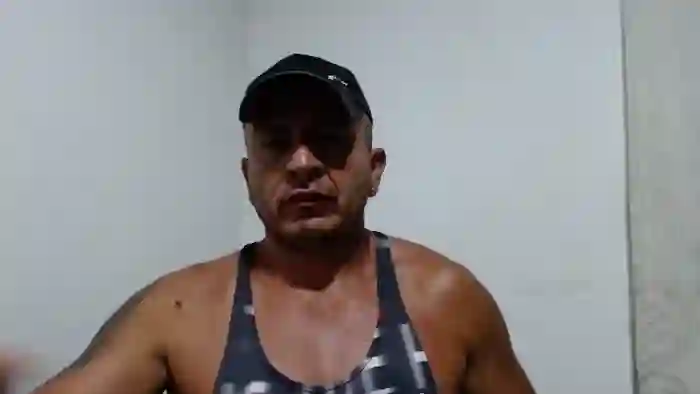 2025/08/30/flirt4free-zachary-murphy-04-13-00