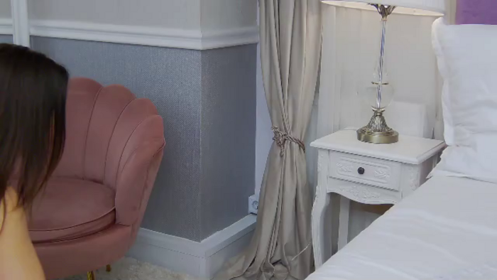 elise-grey