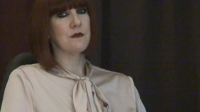 mistress-vivian