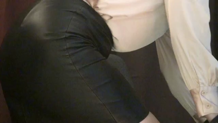mistress-vivian