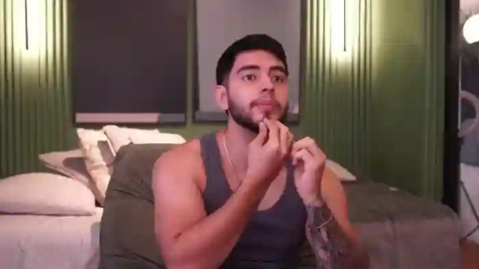 2025/09/04/flirt4free-nick-vans-17-11-55