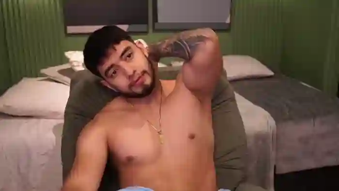 2025/09/05/flirt4free-nick-vans-12-40-06