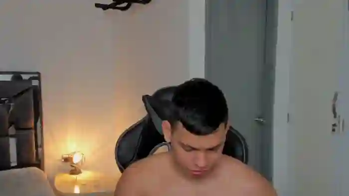 2025/09/05/flirt4free-stefan-lennox-19-55-14