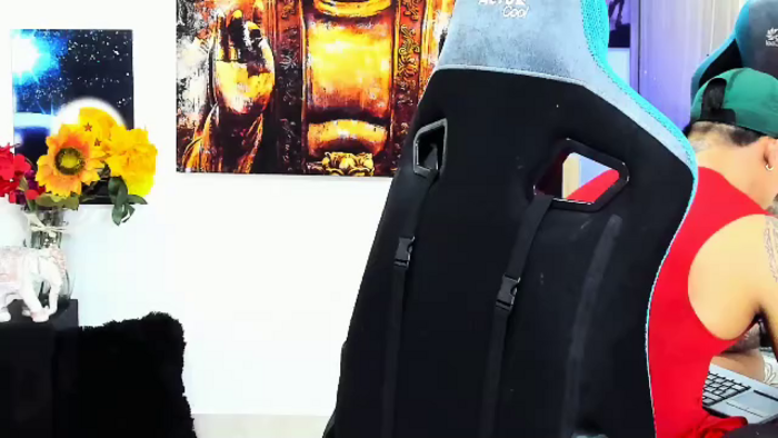 titan-jones