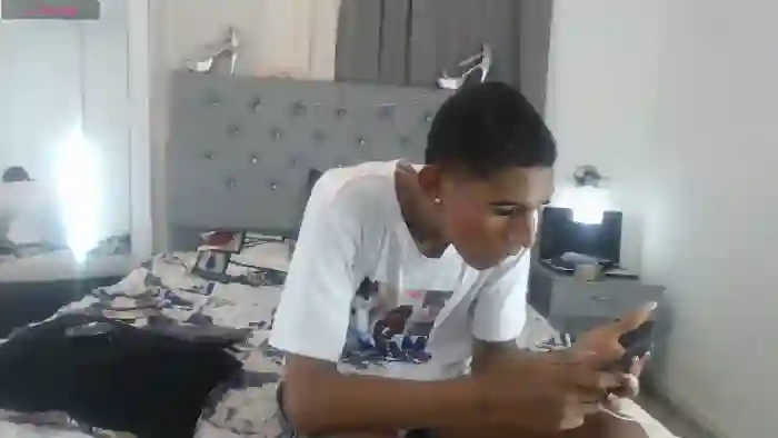 2025/09/05/flirt4free-zachary-hill-23-47-14