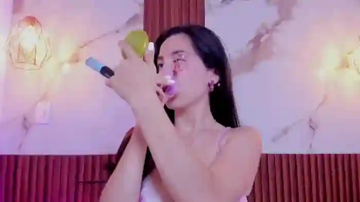 2025/09/06/flirt4free-miia-lovely-19-02-12