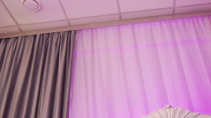 zoe-niickels