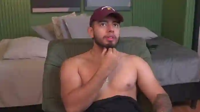 2025/09/06/flirt4free-nick-vans-14-11-07