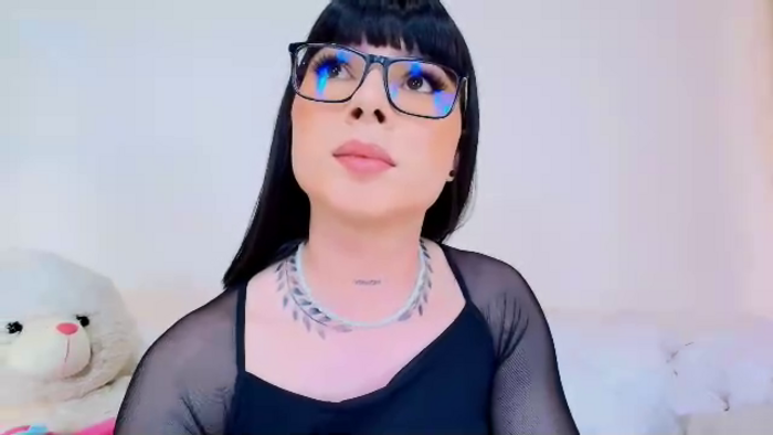 sofia-giibson