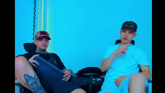 maxx-williamm-and-john-sally
