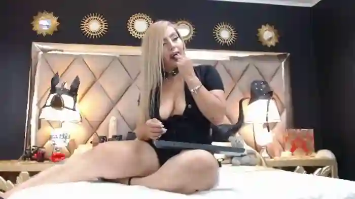 2025/09/09/flirt4free-roxane-mills-17-12-40