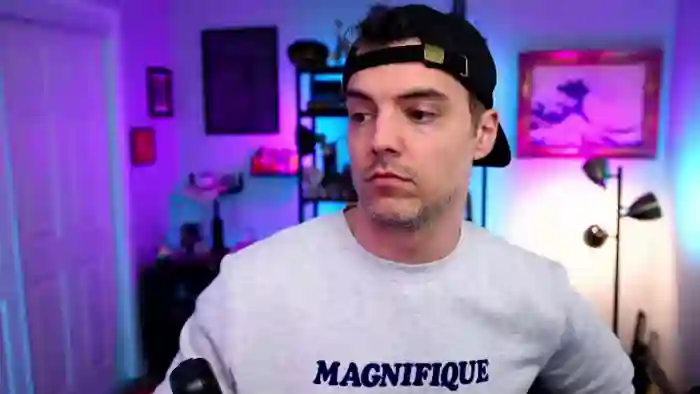 2025/09/10/flirt4free-max-hughes-04-43-56